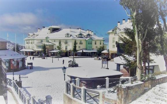 Ski Plaza Sierra Nevada & Zona Baja Exteriör bild
